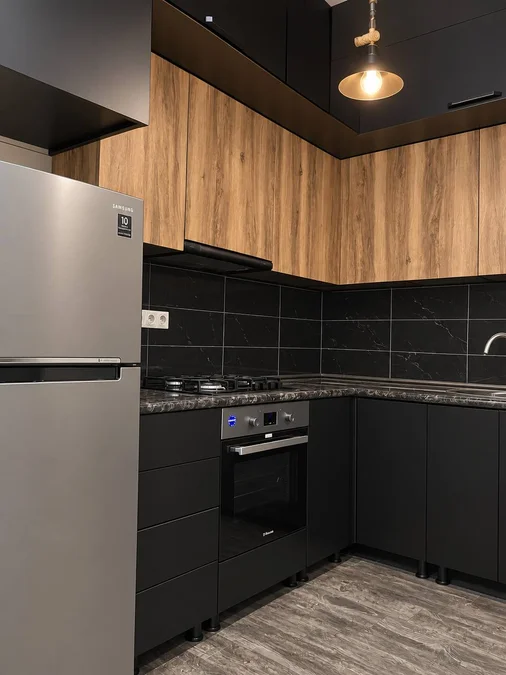 Двухкомнатная квартира на Багратиони, 156, $450