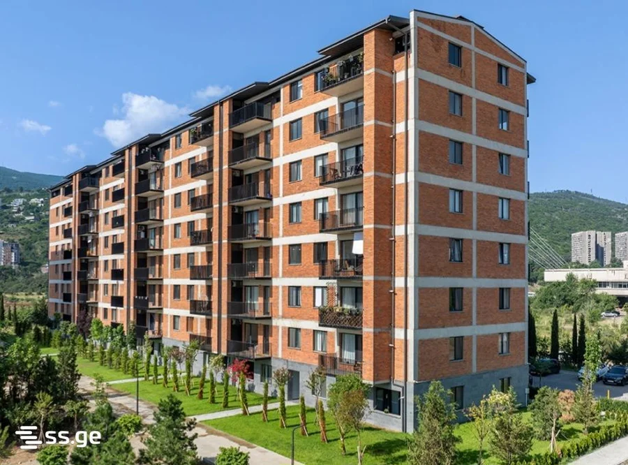 3-комнатная квартира Продаётся. Поничала