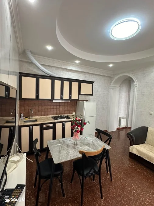 Коммерческое помещение на Sherif Khimshiashvili St 19 Khimshiashvili District