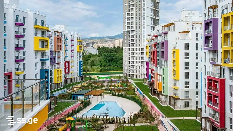 5 room Flat For Sale. Digomi