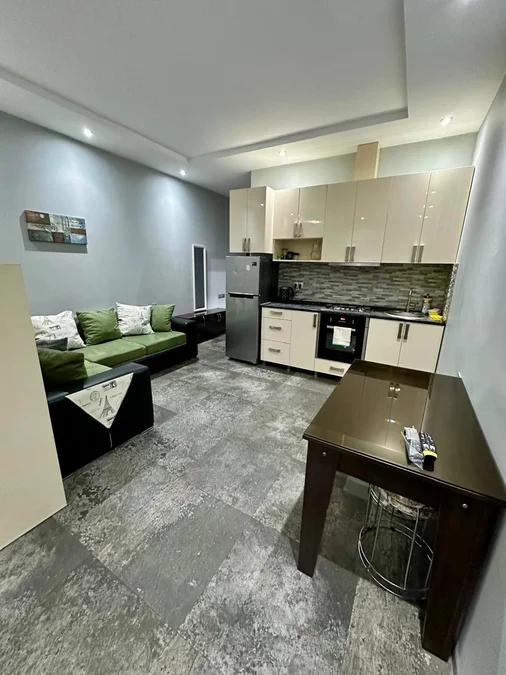 1+1 на Такаишвили улица 3 Bagrationi District