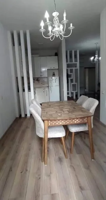Квартиру на Ангиса 15