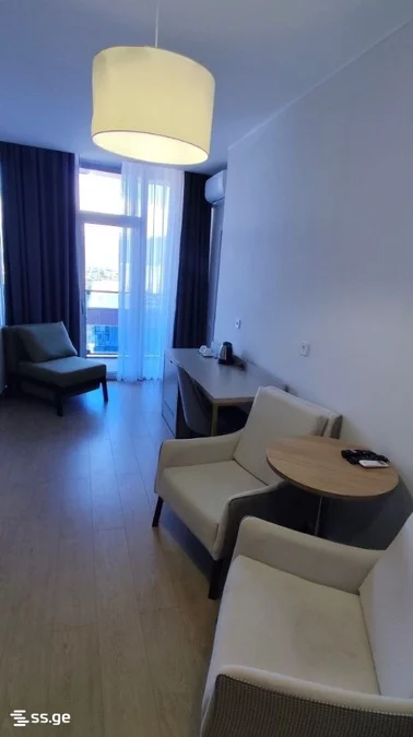 1+1 на Komuna Tower Ангис  3-й переулок 10 Airport District