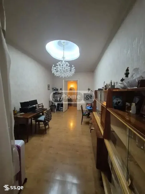 3 room Flat For Sale. Sololaki
