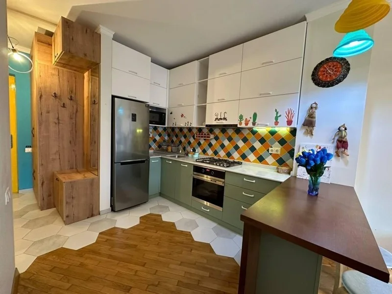 Долгосрочная аренда 2-комнатной квартиры в Rustaveli District