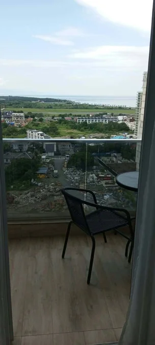 МЕТРОВ ДО МОРЯ И МОЖНО С ПИТОМЦЕМ! Новая тёплая 1+1 (50 м²) с центральным отоплением и застеклённым балконом за $