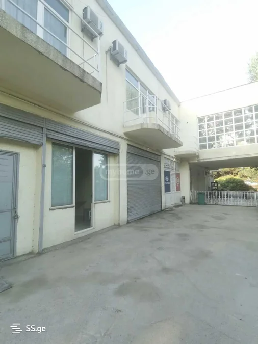 5 room Hotel For Rent. Isani