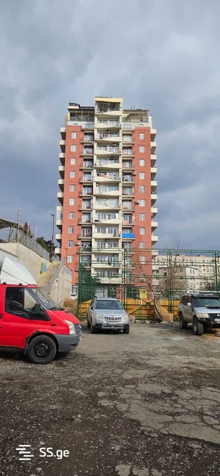 3-комнатная квартира Продаётся. Варкетили