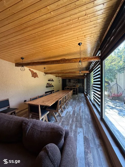 1 room Private House Daily rent. Isani