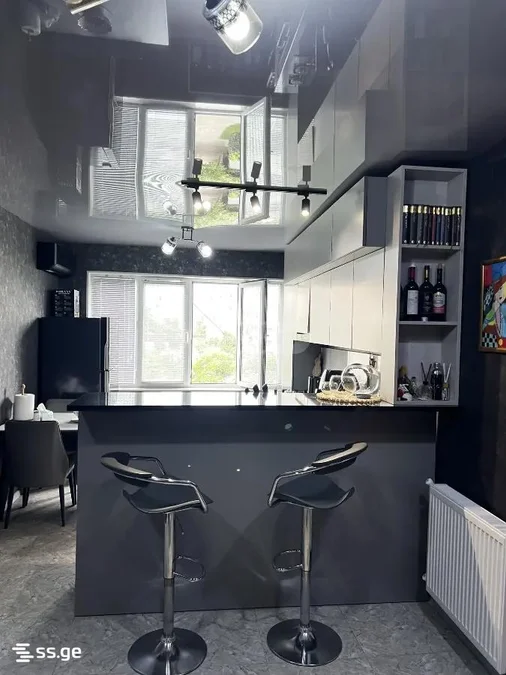Коммерческое помещение на I Microdistrict - Varketili  0 Varketili