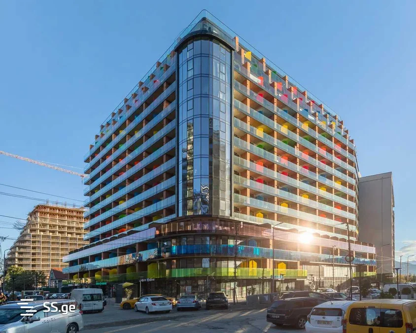 1+1 на Rainbow Airport road 2/4/6 Airport District