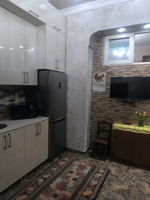 Лари s