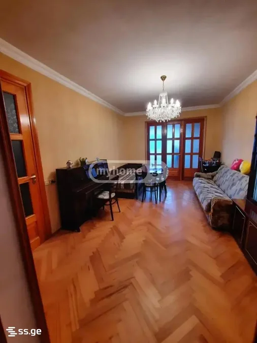 3 room Flat For Sale. Vake