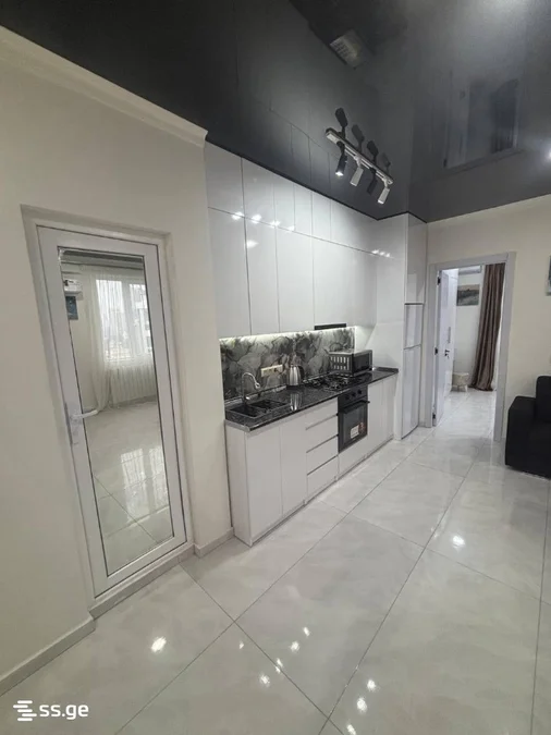 1+1 на David Agmashenebeli Street 3 Agmashenebeli District