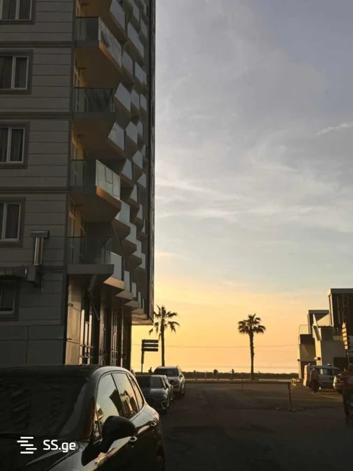 1+1 на R. Nizharadze st. 8 Airport District