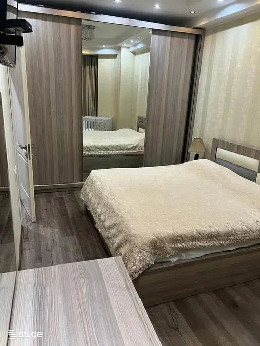 3-комнатная квартира в Тбилиси