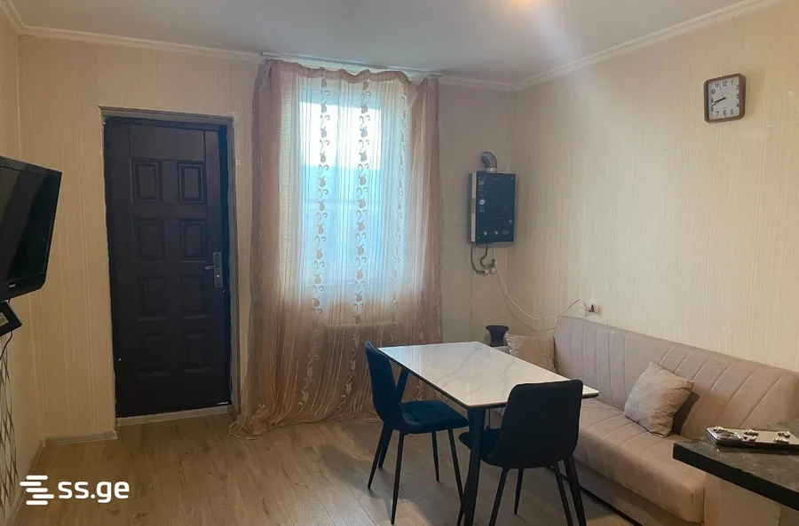 2-комнатная квартира в Тбилиси