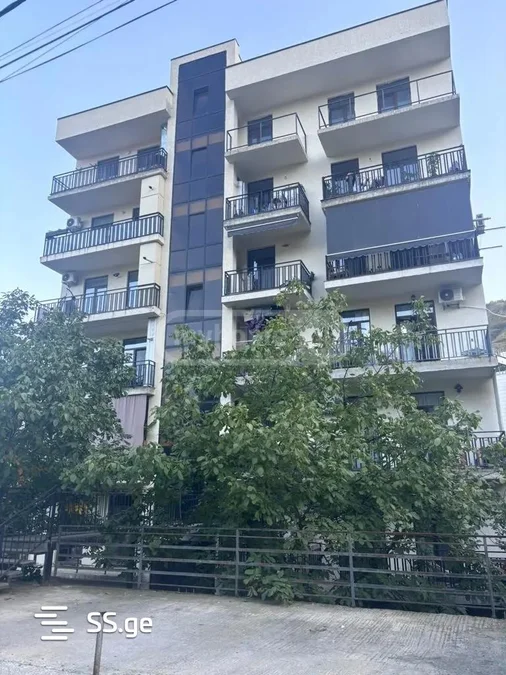 3-комнатная квартира в Тбилиси