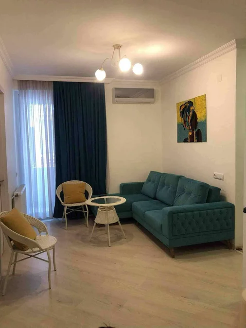 3-комнатная квартира с 2 спальнями, Лермонтова 35, $500