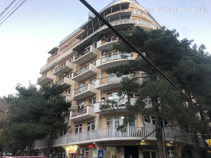 3-комнатная квартира в Тбилиси
