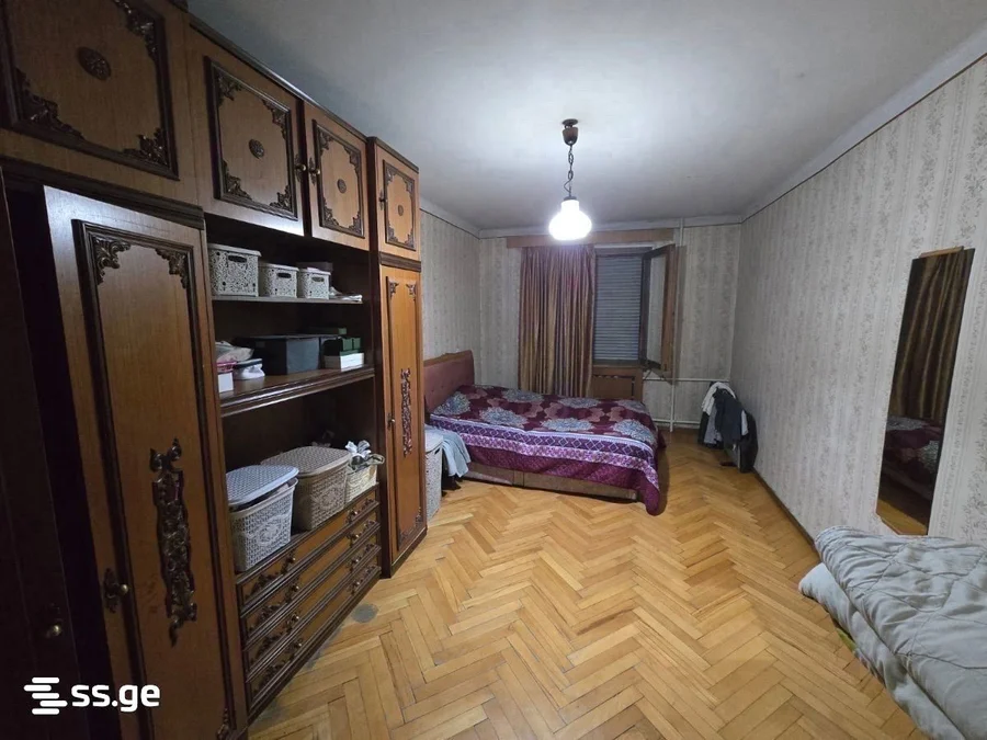 Коммерческое помещение на zakariadze st. 42 Saburtalo
