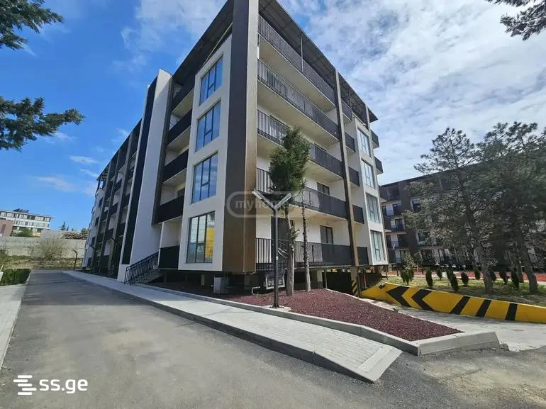 3-комнатная квартира Продаётся. Озеро Лиси