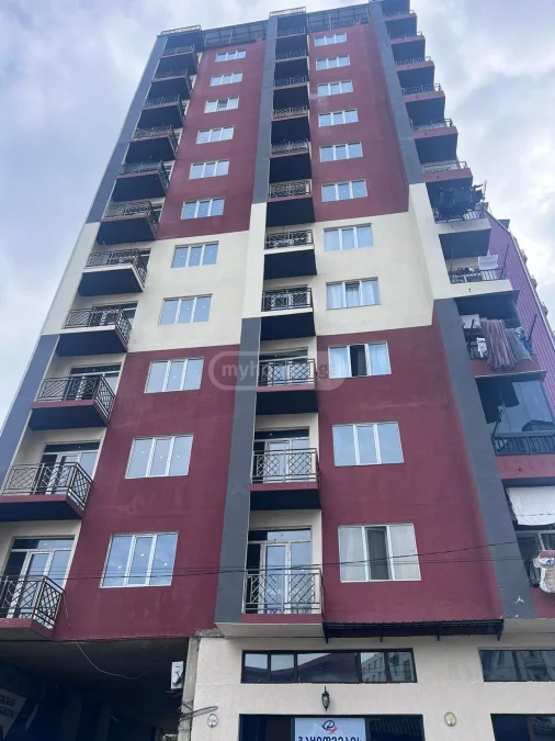 3-комнатная квартира в районе Руставели