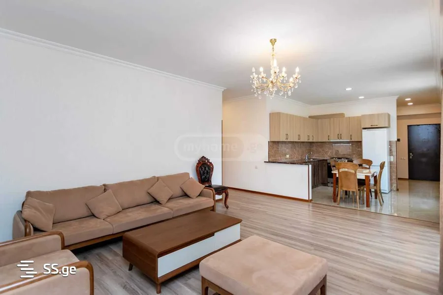 4 room Flat For Rent. Vake