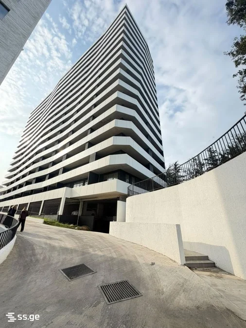 2-комнатная квартира в Тбилиси