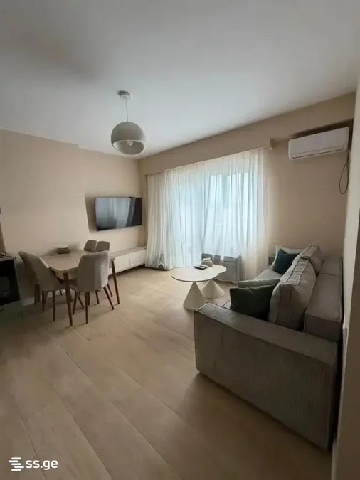 Паркинг на улица Виктора Купрадзе 14 Varketili