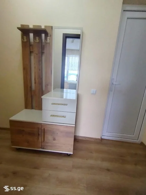2 room Flat for rent. Isani