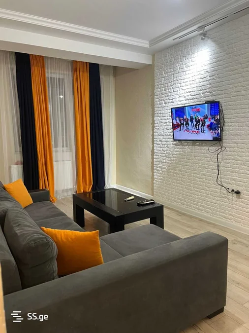 2 room Flat Daily rent. Didi digomi