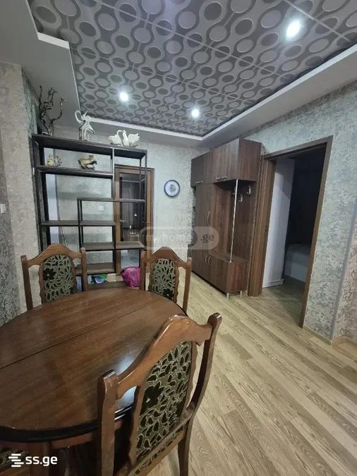 3-комнатная квартира в Тбилиси