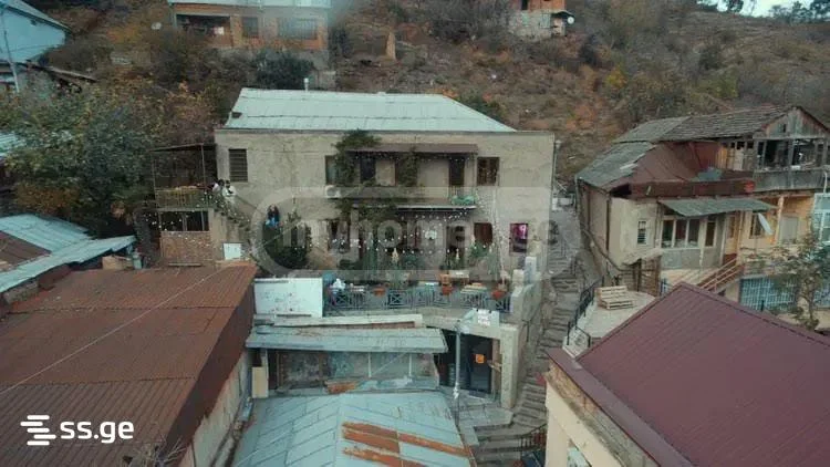 Комната в частном доме. Мтацминда