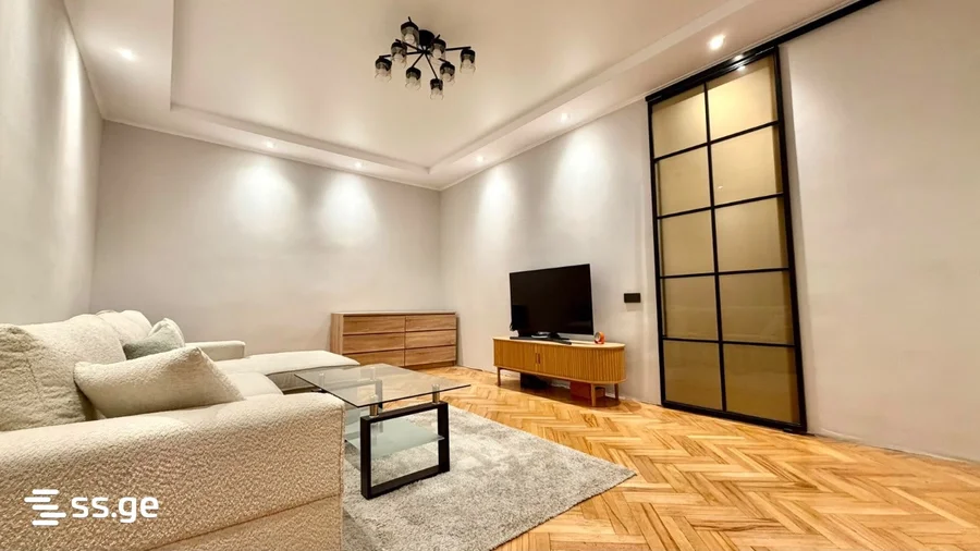 Коммерческое помещение 2 комнаты на Сабуртало, $155 000