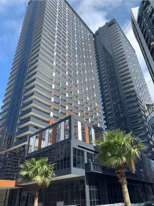 Пиросмани 17, Б блок, 26 этаж, 43 м²