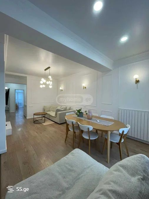6 room Flat For Rent. Lisi lake