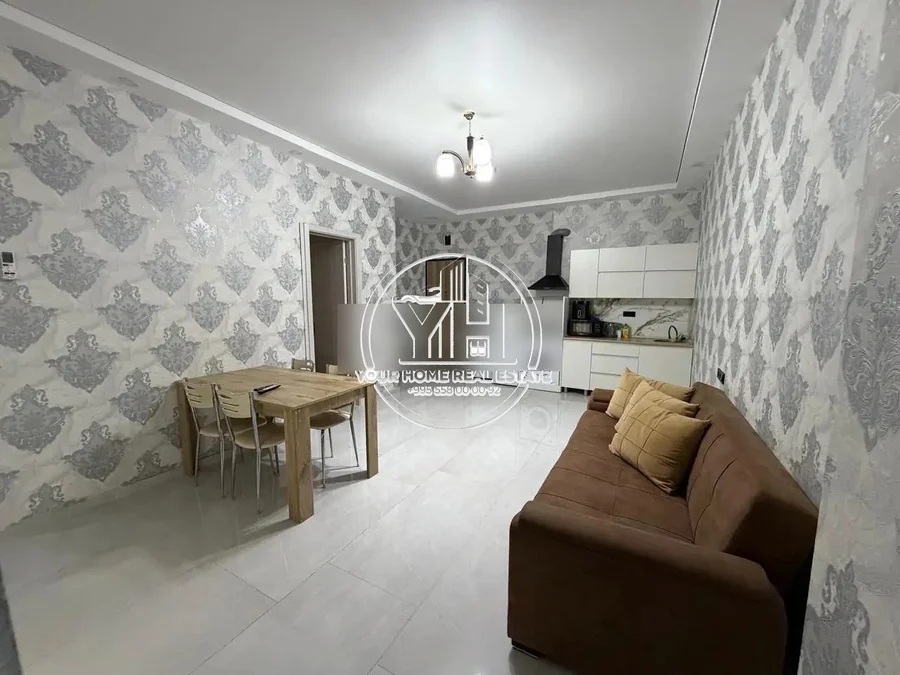 2-комнатная квартира, 55 м², $500