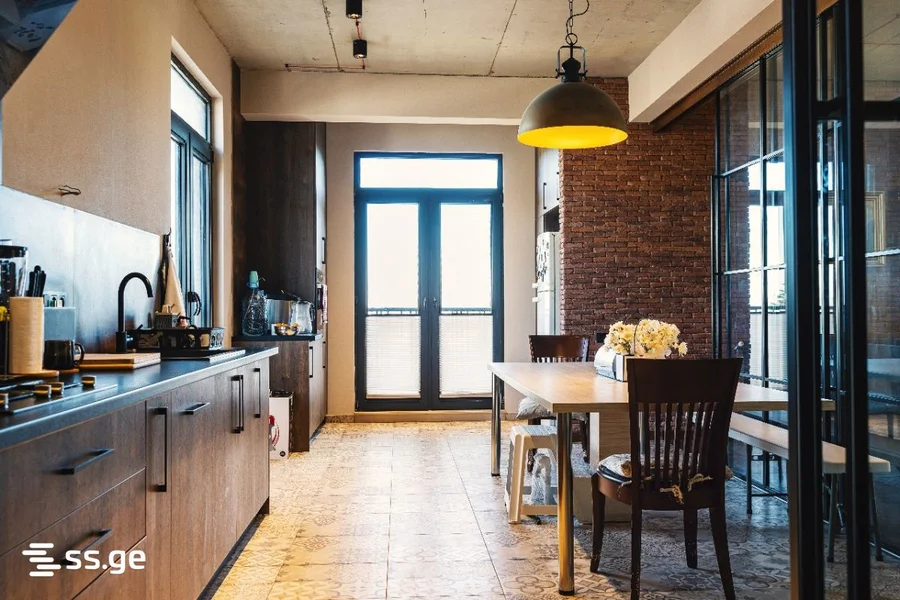 6 room Private House For Sale. Lisi lake
