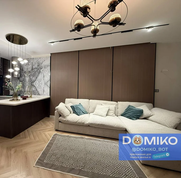 3 комнатная квартира , $1800