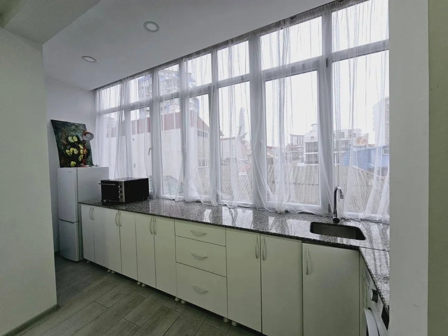 Квартиру 1+1 по улице Горгасали,116