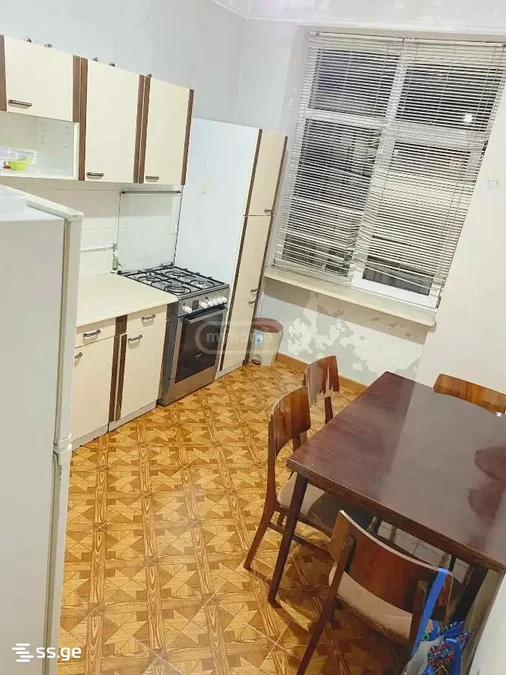 Коммерческое помещение на Z. Gorgiladze Street 37) 36 Old Batumi District
