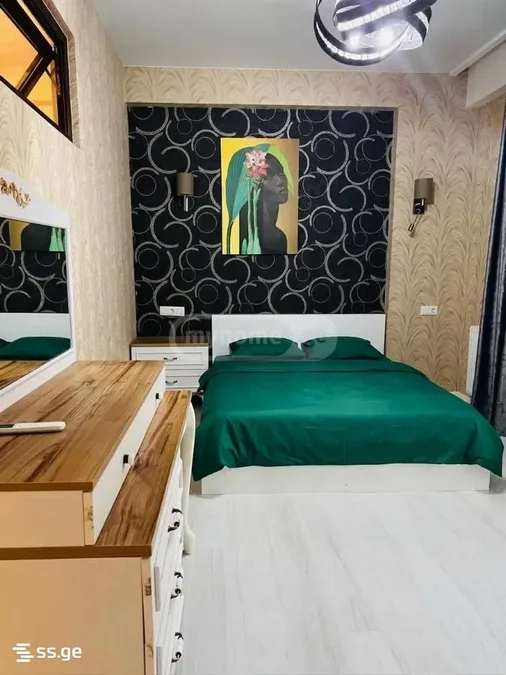 3 room Flat For Sale. Ortachala