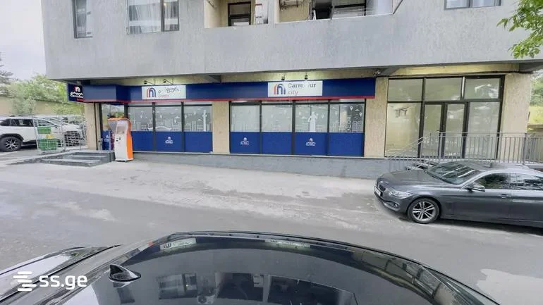 Коммерческое помещение сдаётся. Плато Нуцубидзе