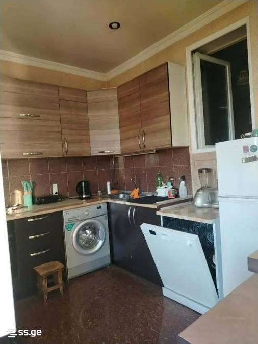 3 room Flat For Rent. Didube