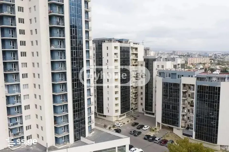 3-комнатная квартира в Тбилиси