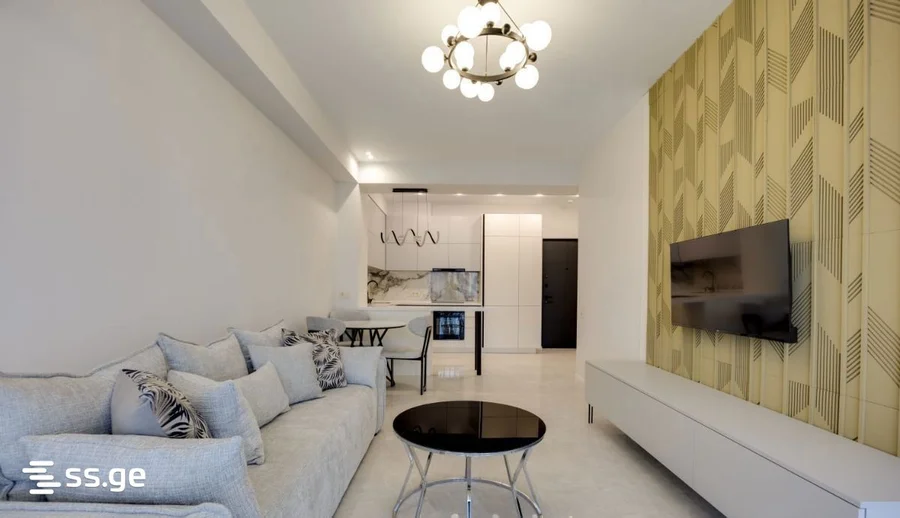 2 room Flat For Sale. Ortachala