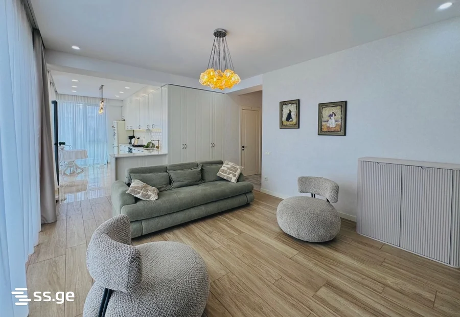 5 room Flat For Sale. Ortachala