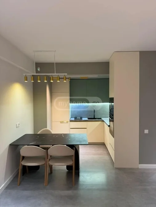 AtHome39: 2-комнатная, 57.0 м²
