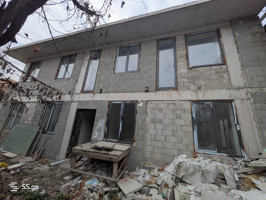 Commercial space For Sale. Chugureti